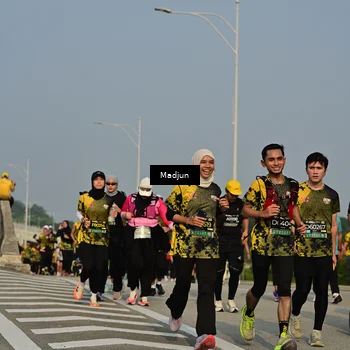 Runner Photo 6212264