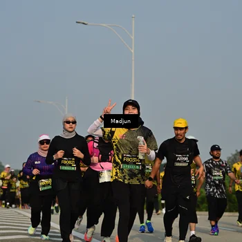 Runner Photo 6212319