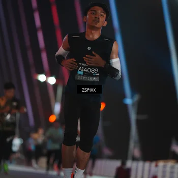 Runner Photo 6212346