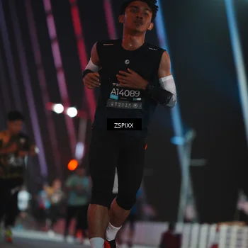 Runner Photo 6212353