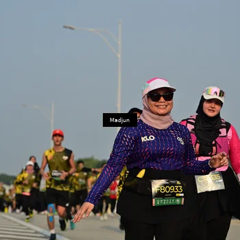 Runner Photo 6212370