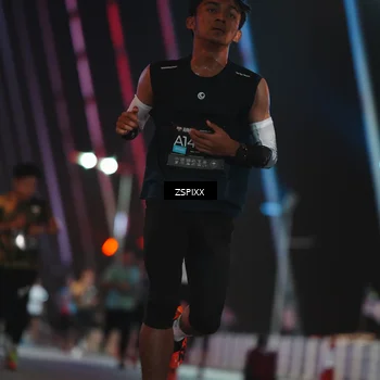 Runner Photo 6212375