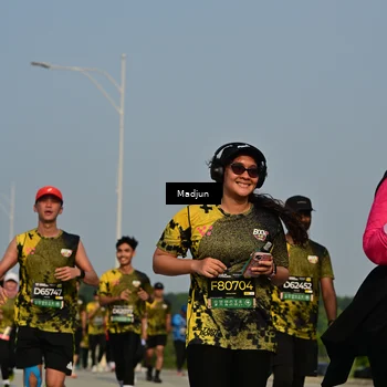 Runner Photo 6212418