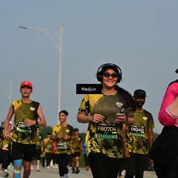 Runner Photo 6212422