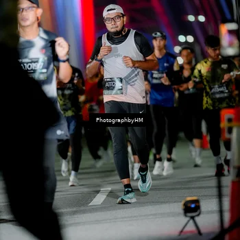 Runner Photo 6212437