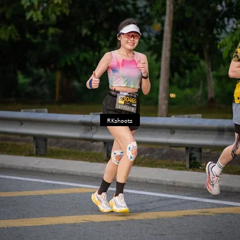 Runner Photo 6212448