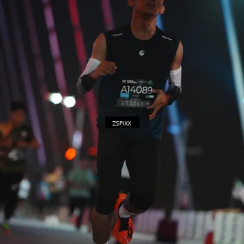 Runner Photo 6212477