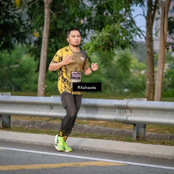 Runner Photo 6212572