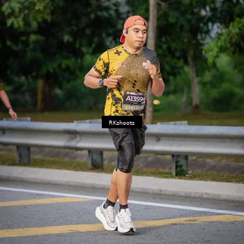 Runner Photo 6212605