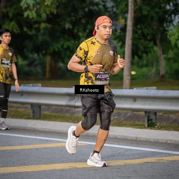 Runner Photo 6212639
