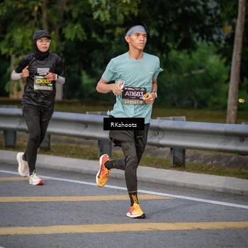 Runner Photo 6212661