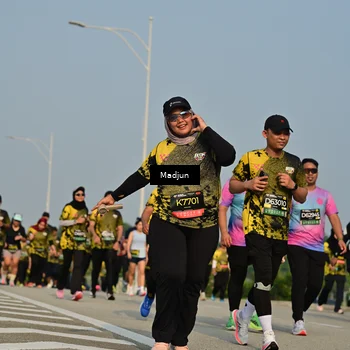 Runner Photo 6212709