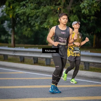 Runner Photo 6212728