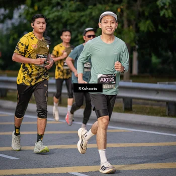 Runner Photo 6212801