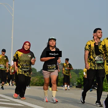 Runner Photo 6212836