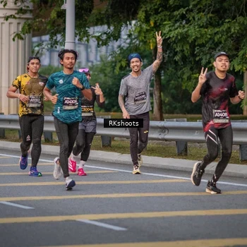 Runner Photo 6212895