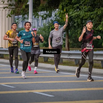 Runner Photo 6212906
