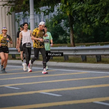 Runner Photo 6213021
