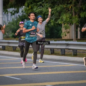 Runner Photo 6213031