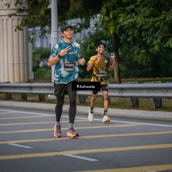 Runner Photo 6213054