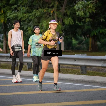 Runner Photo 6213056