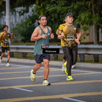 Runner Photo 6213057