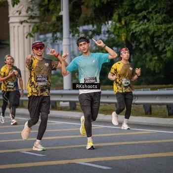 Runner Photo 6213092