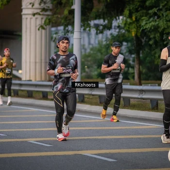 Runner Photo 6213121