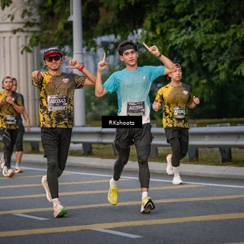 Runner Photo 6213159