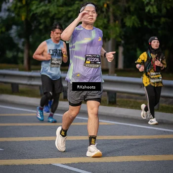 Runner Photo 6213223