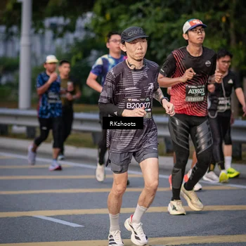 Runner Photo 6213340