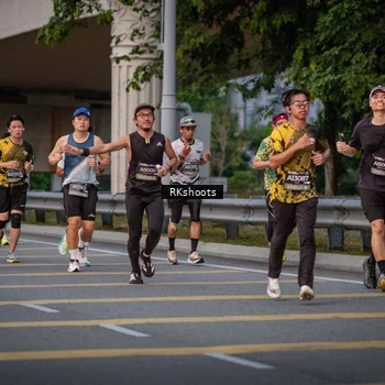 Runner Photo 6213398