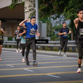 Runner Photo 6213463
