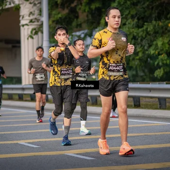 Runner Photo 6213511