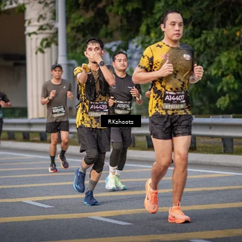 Runner Photo 6213518