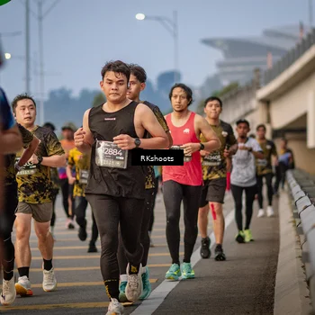 Runner Photo 6213589