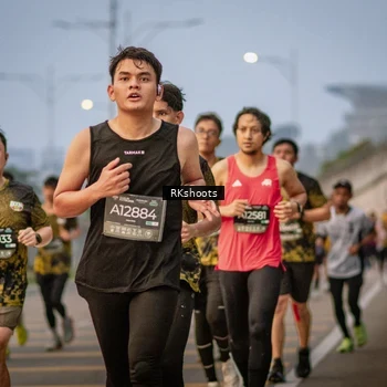 Runner Photo 6213628