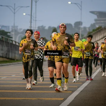 Runner Photo 6213648