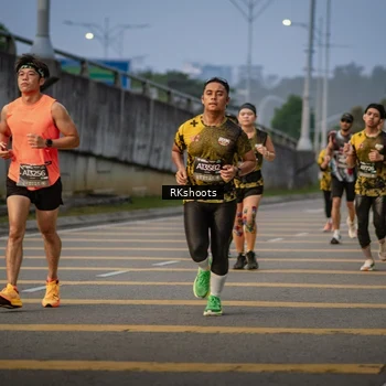 Runner Photo 6213664