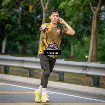 Runner Photo 6213674