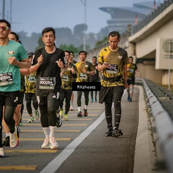 Runner Photo 6213775
