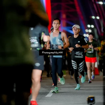Runner Photo 6213777