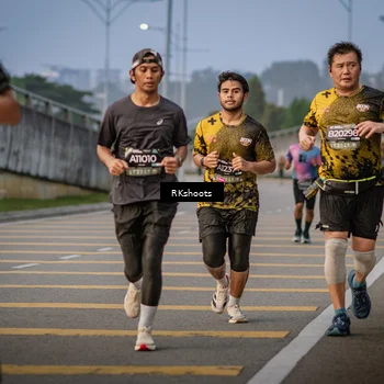 Runner Photo 6213847