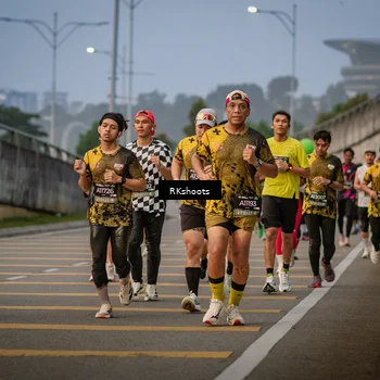 Runner Photo 6213873
