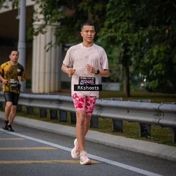 Runner Photo 6213894