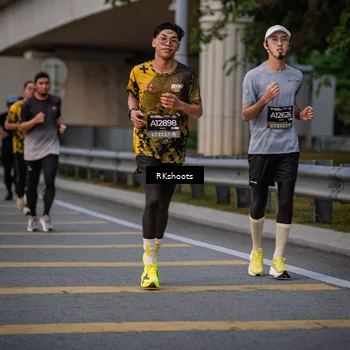 Runner Photo 6213960