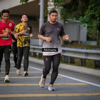 Runner Photo 6213991