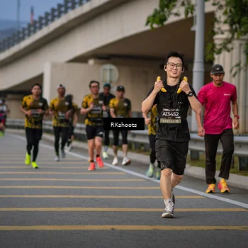 Runner Photo 6214037