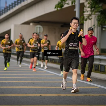 Runner Photo 6214057
