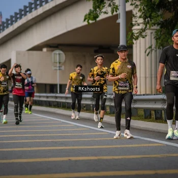 Runner Photo 6214096